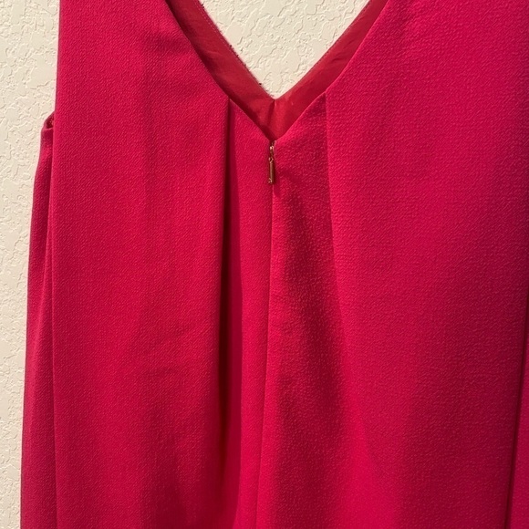 𝅺TRINA Turk Double V Sheath Dress in Fuchsia - Picture 7 of 10
